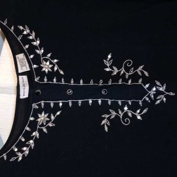 White Stag, Blouse, Blk, Slvr Stitch & sequins, Faux Blk Onyx Buttons, M 8/10 - Picture 2 of 4